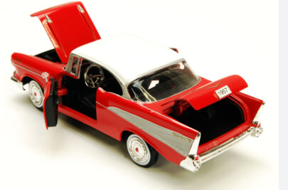 Chevrolet Belair 2 Door Hardtop 1:24